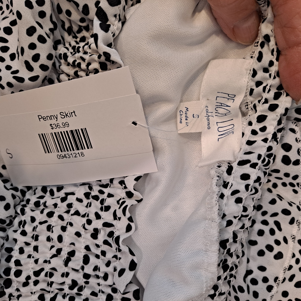 Peach Love California Black and White Skirt - Picture 7 of 8